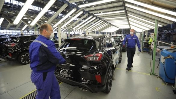 Ford Craiova: primele imagini după reînceperea producției