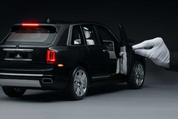 rolls-royce-cullinan-macheta-4 Machetă Rolls-Royce Cullinan