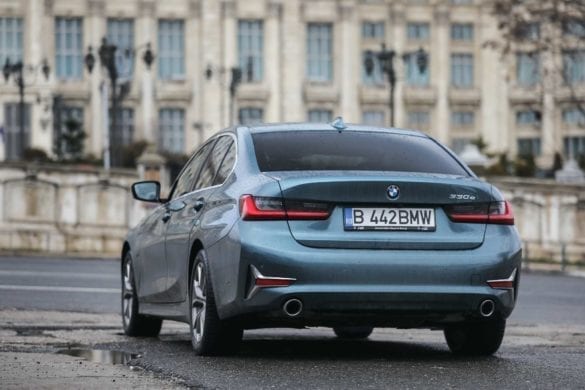 BMW 330e: test EcoWheels