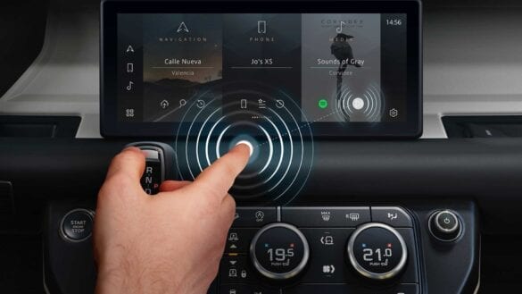 Jaguar Land Rover touchscreen predictiv