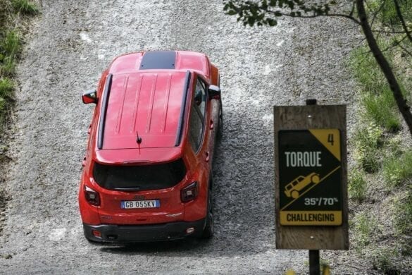 Jeep Renegade 4XE hibrid plug-in