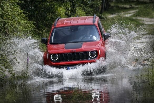 Jeep Renegade 4XE hibrid plug-in