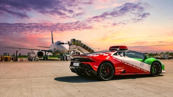 Lamborghini Huracan Evo pe aeroportul din Bologna 8