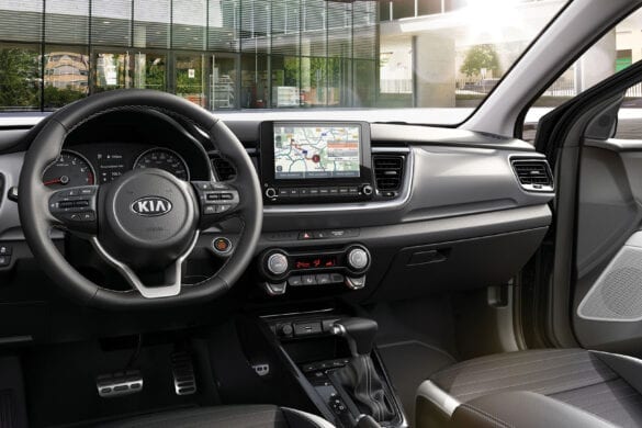 Kia-Stonic-2020-interior-1 Noul Kia Stonic facelift hibrid