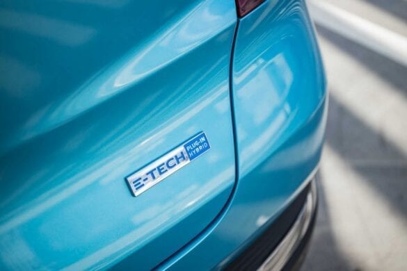 Renault Captur E-Tech Plug-in 1 Renault Captur E-Tech Plug-in
