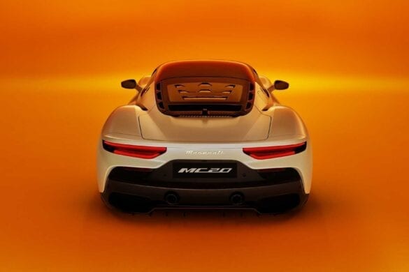 Noul Maserati MC20 supercar electric