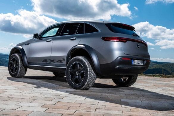 Prototip Mercedes-Benz EQC 4x4