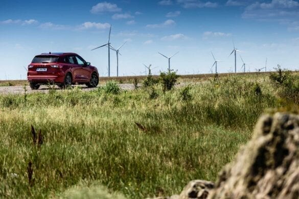 Test Ford Kuga PHEV revista EcoWheels 18 Test Ford Kuga PHEV revista EcoWheels 18
