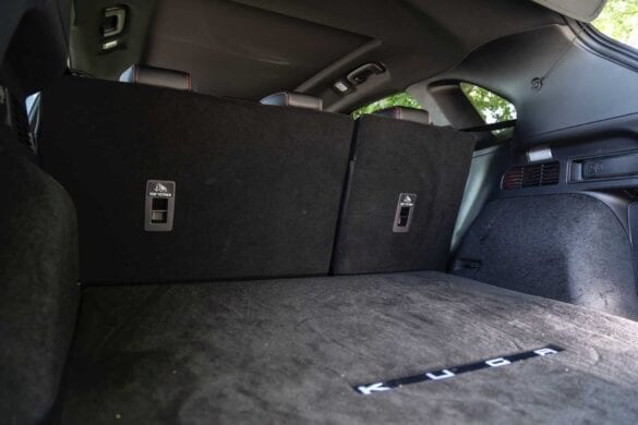Test Ford Kuga PHEV revista EcoWheels 18 Test Ford Kuga PHEV revista EcoWheels 18