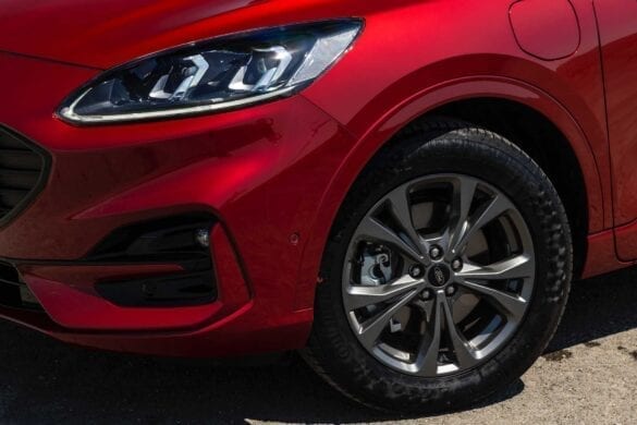 Test Ford Kuga PHEV revista EcoWheels 18 Test Ford Kuga PHEV revista EcoWheels 18