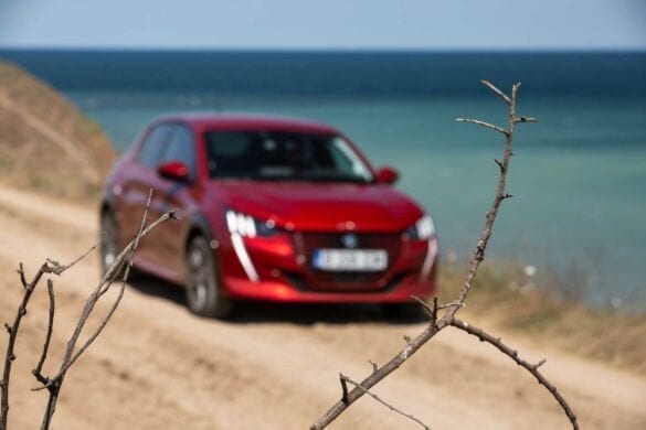 Test Peugeot e-208 Revista EcoWheels 18