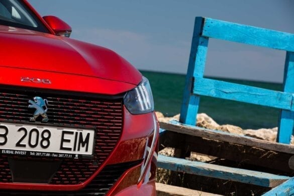 Test Peugeot e-208 Revista EcoWheels 18