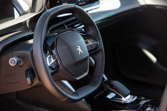 Test Peugeot e-208 Revista EcoWheels 18