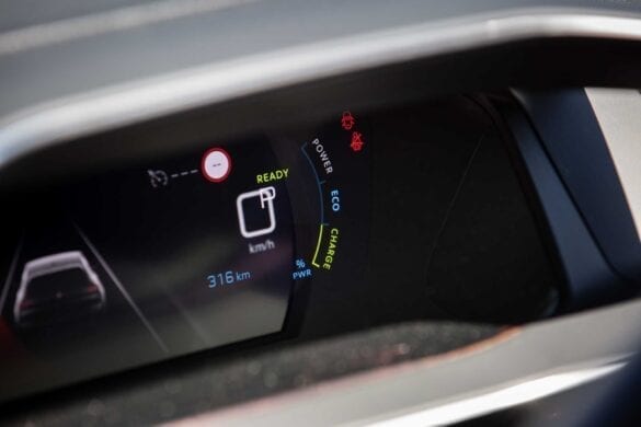 Test Peugeot e-208 Revista EcoWheels 18