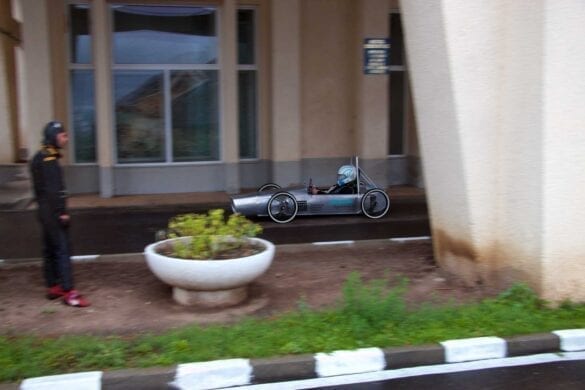 Monopost electric Blue Streamline Silver Bullet