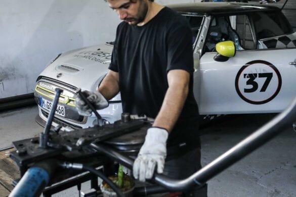 Mini SE Racing