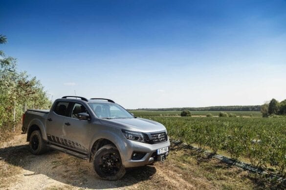 Nissan Navara la MerryBerry 11