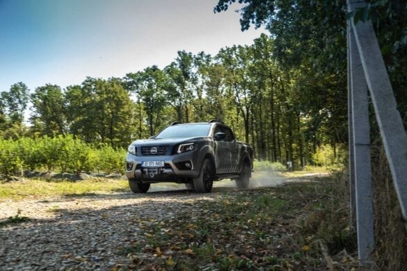 Nissan Navara la MerryBerry 4