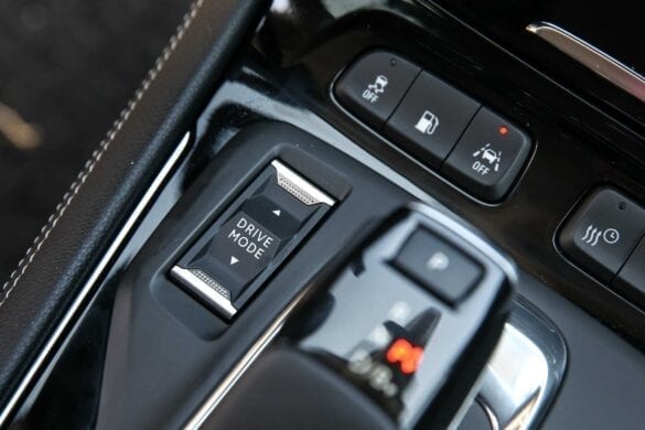 Test Opel Grandland X Hybrid4 4