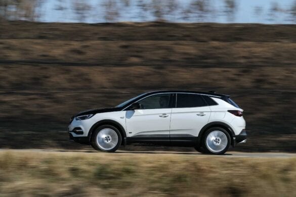 Test Opel Grandland X Hybrid4 9