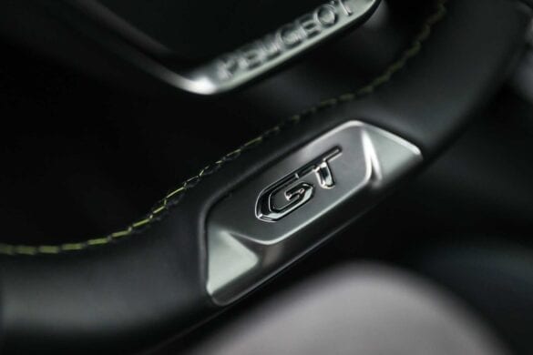 Test cu Peugeot e-2008