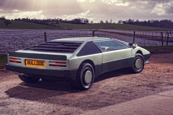 Aston Martin Bulldog
