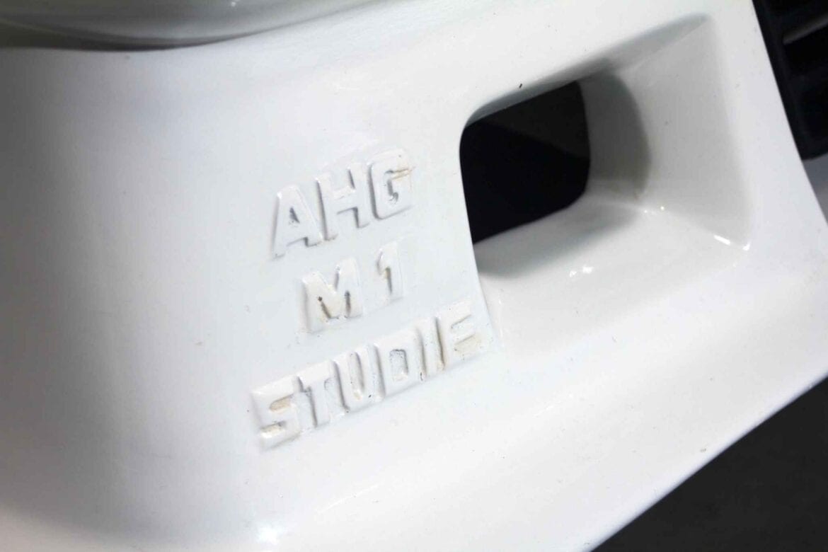 BMW M1 by AHG BMW M1 by AHG