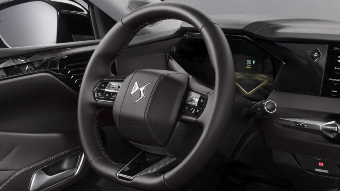 DS Automobiles DS 4 DS Automobiles DS 4