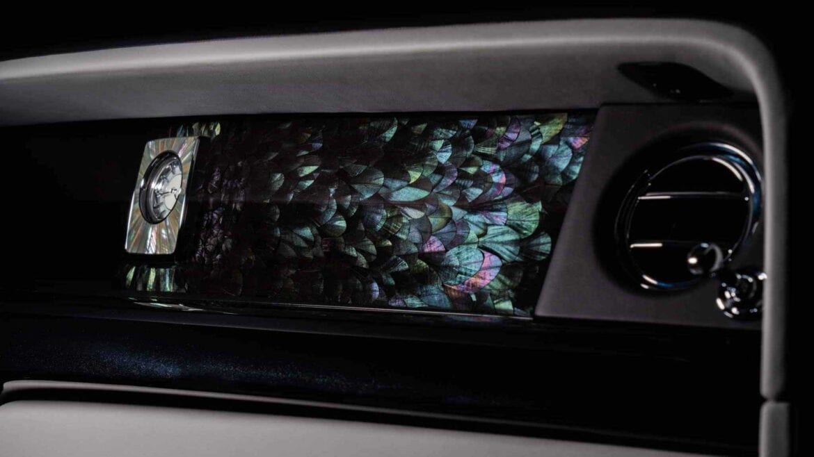 Rolls-Royce Phantom Iridescent Opulence Rolls-Royce Phantom Iridescent Opulence