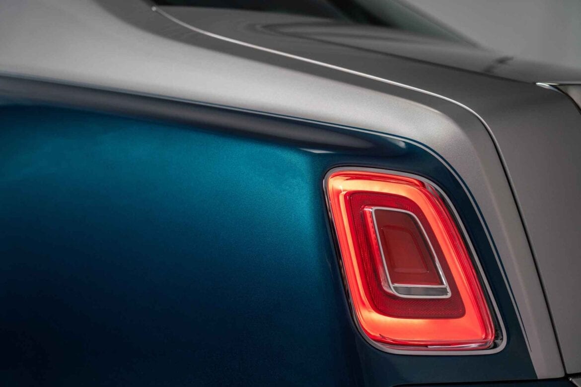 Rolls-Royce Phantom Iridescent Opulence Rolls-Royce Phantom Iridescent Opulence