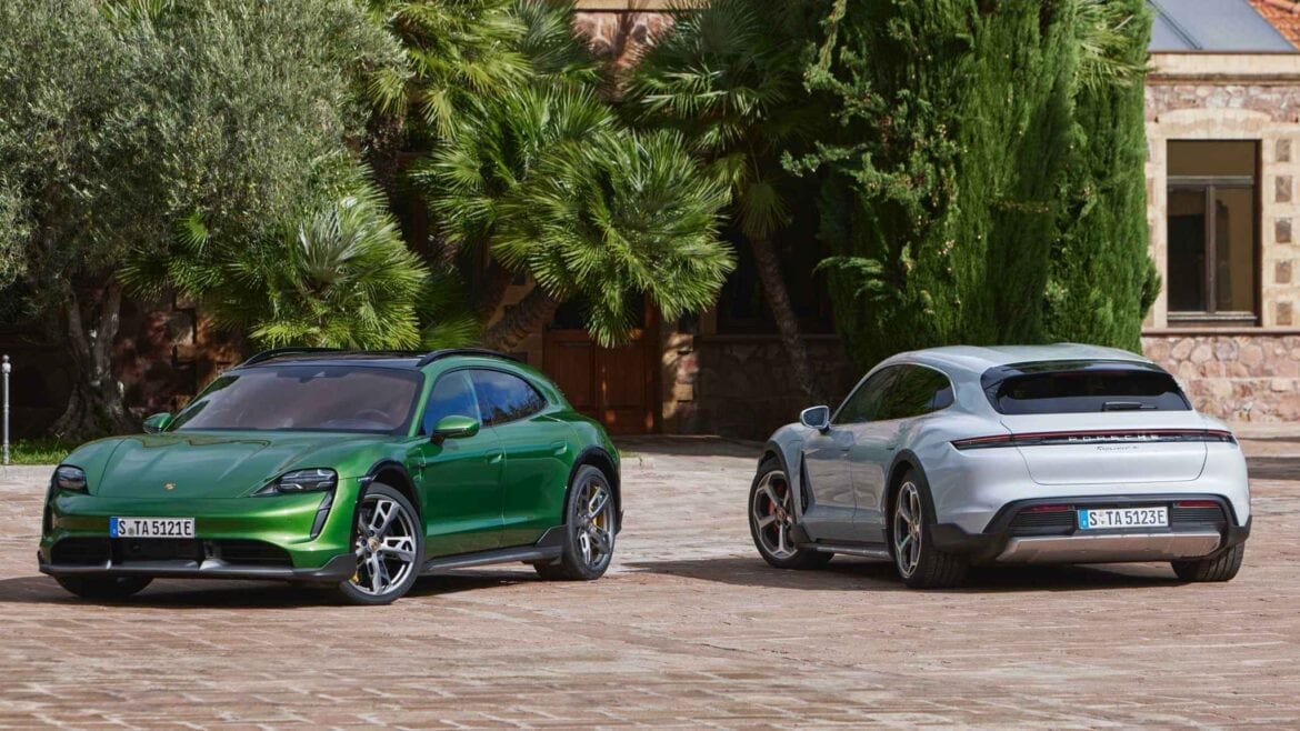 Porsche Taycan Cross Turismo 12