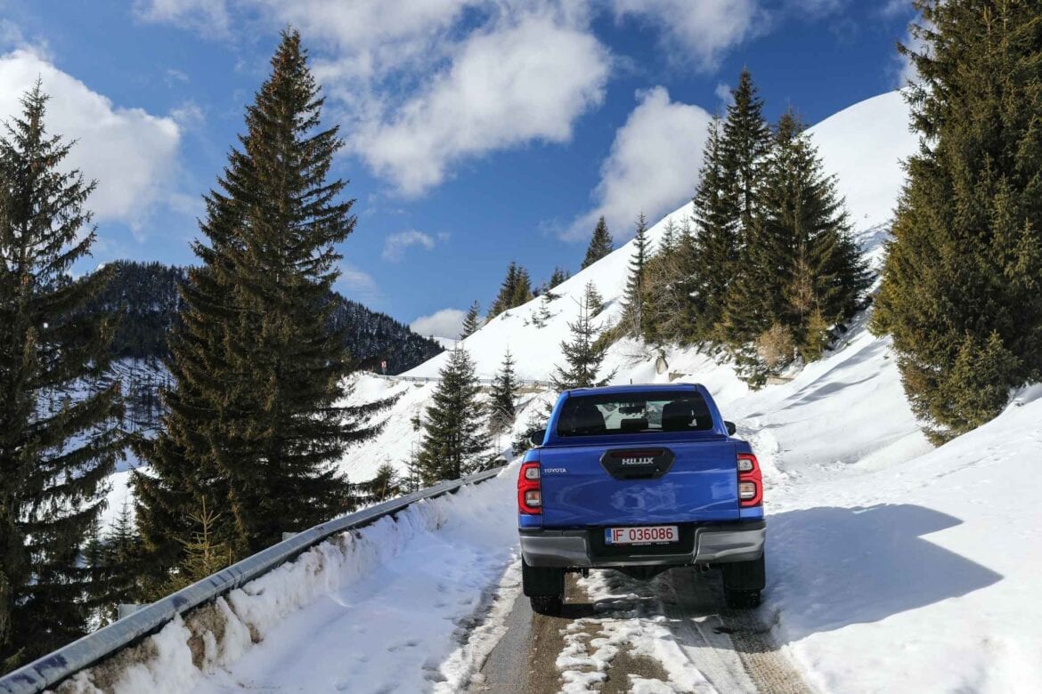 Test Toyota Hilux 2
