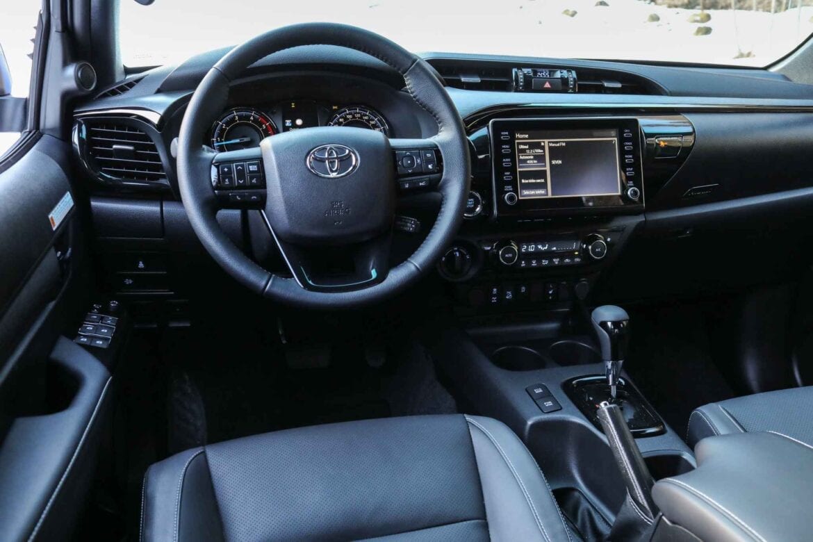Test Toyota Hilux 24