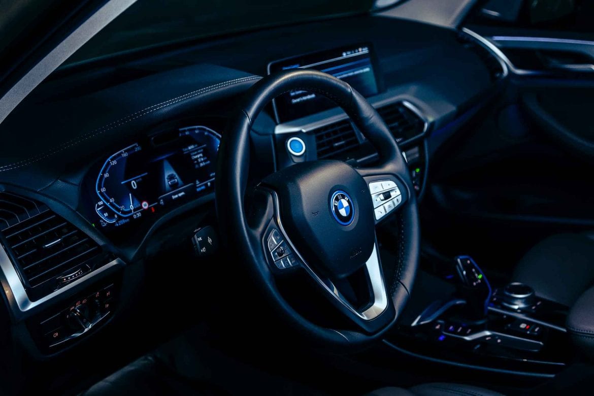 Test Drive BMW iX3 14